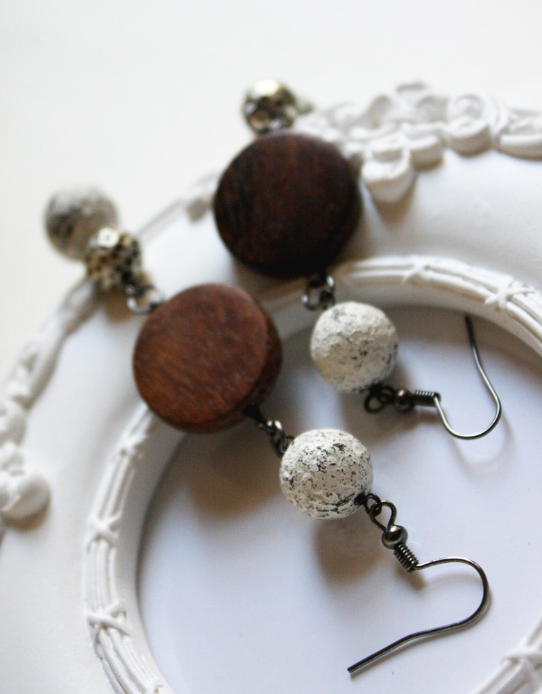 Shabby Chic And Wood - Earrings Woodland